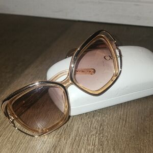 Chloe Elegant Gold Women's Sunglasses